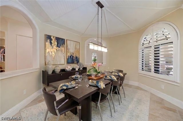 3310 Crayton RD, Naples, FL 34103