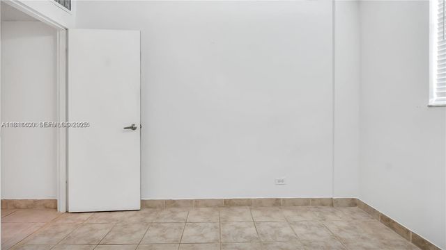 3660 NE 166th Street 603, North Miami Beach, FL 33160