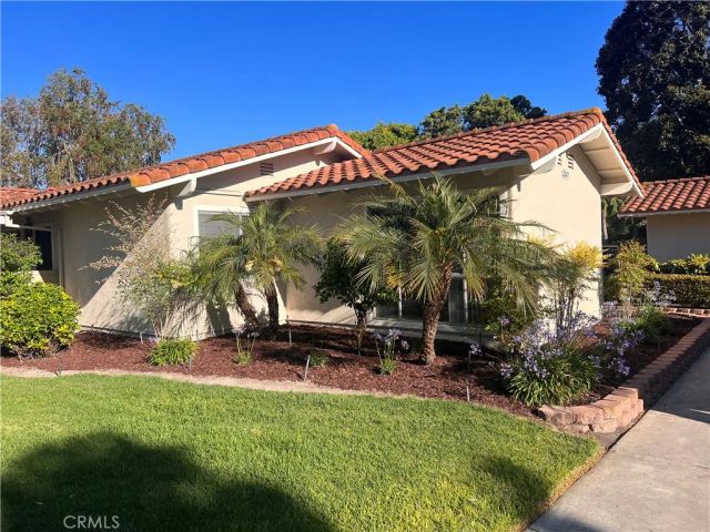 2347 Via Mariposa West C, Laguna Woods, CA 92637