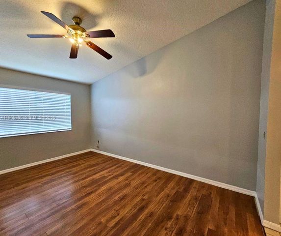 515 Orchid Drive, Davenport, FL 33897