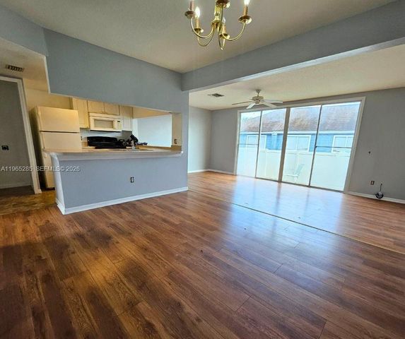 515 Orchid Drive, Davenport, FL 33897
