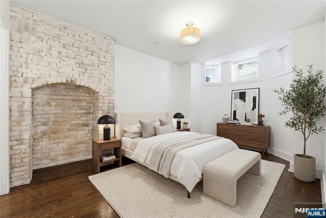 252 Mt Pleasant Avenue, Newark, NJ 07104