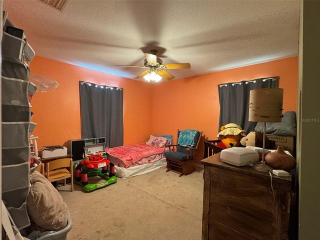 38932 CENTRAL AVENUE, Zephyrhills, FL 33540