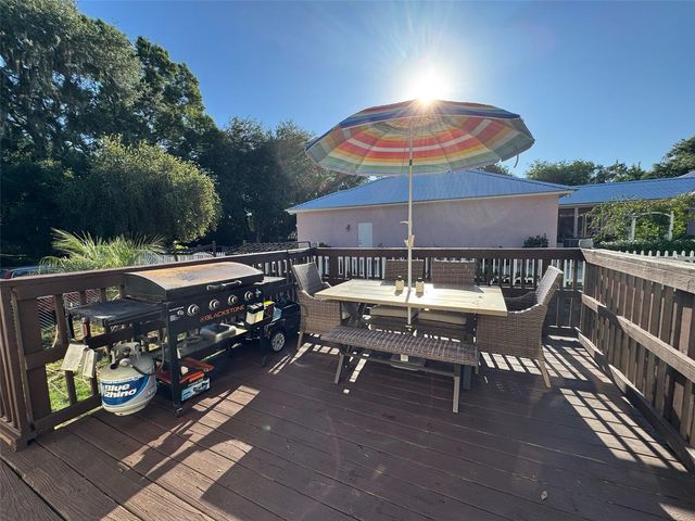38932 CENTRAL AVENUE, Zephyrhills, FL 33540