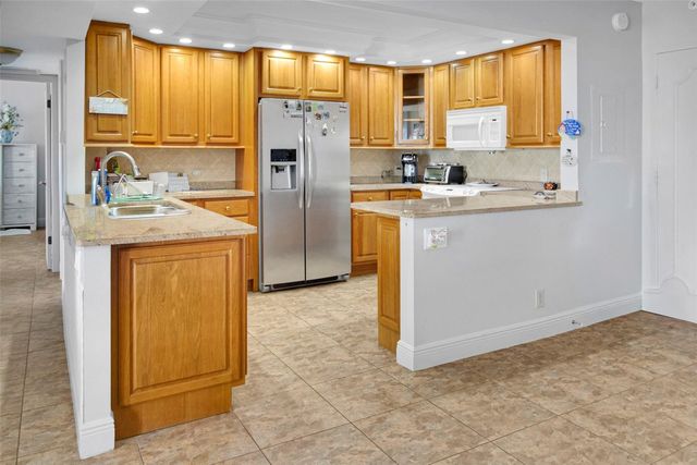 405 N Ocean Boulevard 1006, Pompano Beach, FL 33062