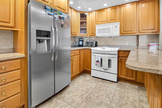 405 N Ocean Boulevard 1006, Pompano Beach, FL 33062