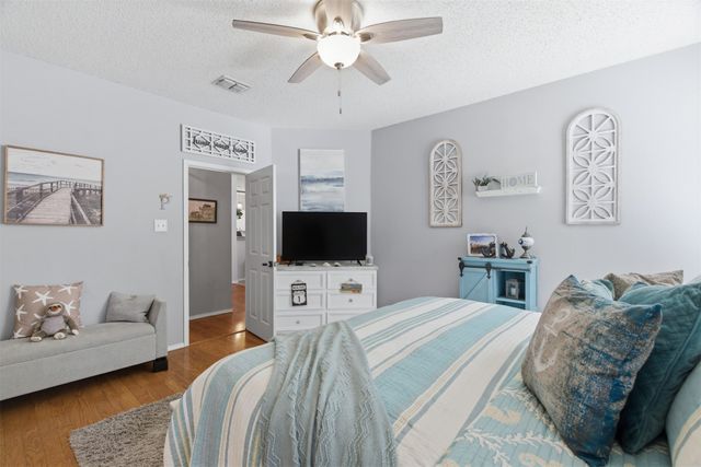 7804 Seven Oaks Lane, Denton, TX 76210