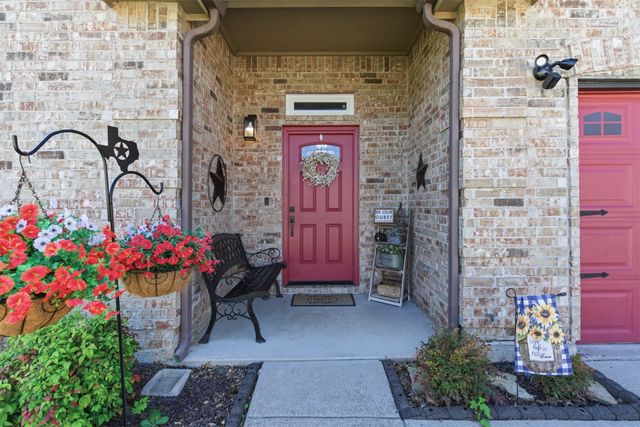7804 Seven Oaks Lane, Denton, TX 76210