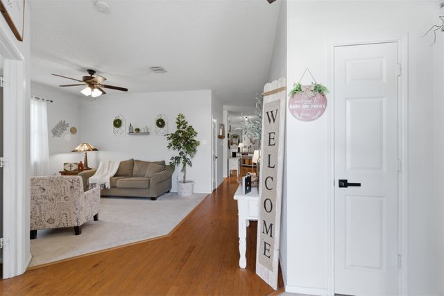 7804 Seven Oaks Lane, Denton, TX 76210