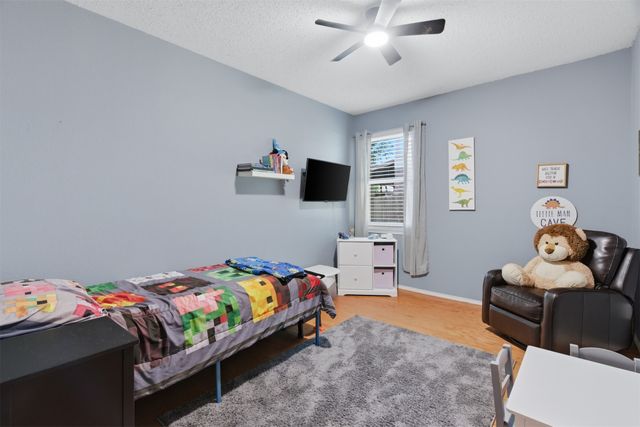 7804 Seven Oaks Lane, Denton, TX 76210