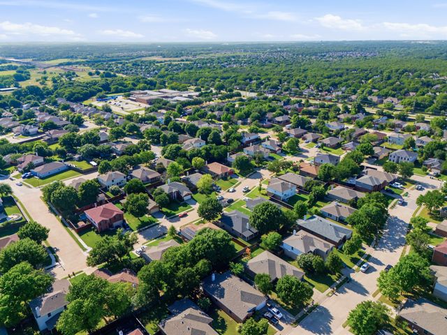 7804 Seven Oaks Lane, Denton, TX 76210