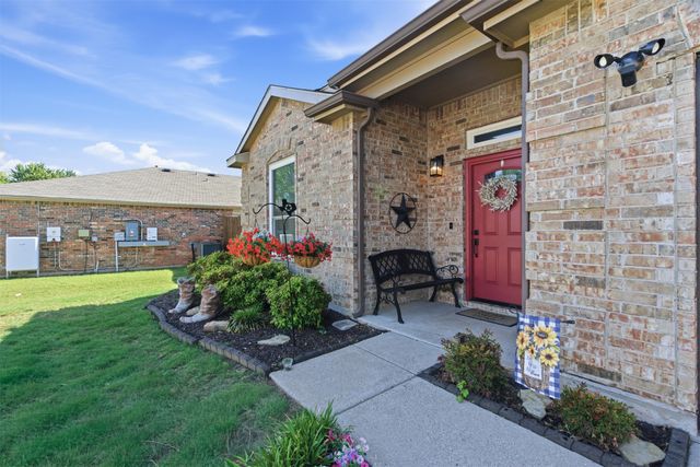 7804 Seven Oaks Lane, Denton, TX 76210