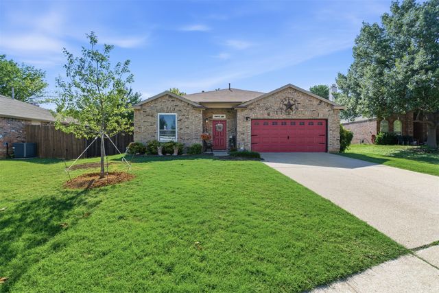 7804 Seven Oaks Lane, Denton, TX 76210