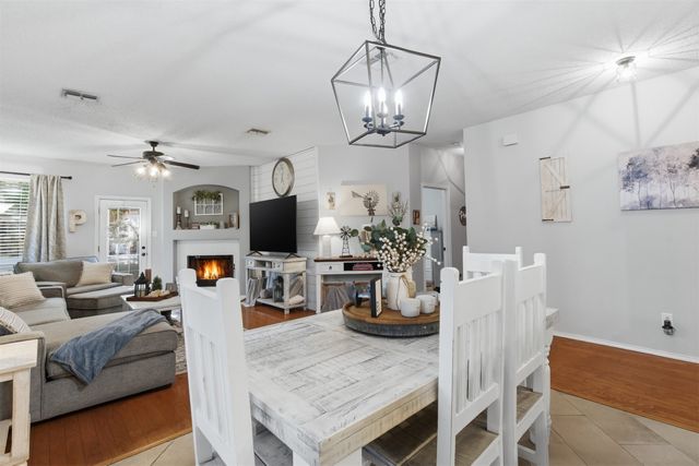 7804 Seven Oaks Lane, Denton, TX 76210