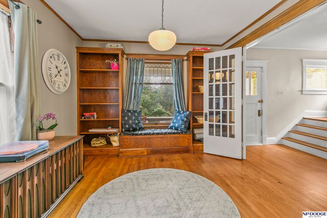 3716 Hawthorne Avenue, Omaha, NE 68131