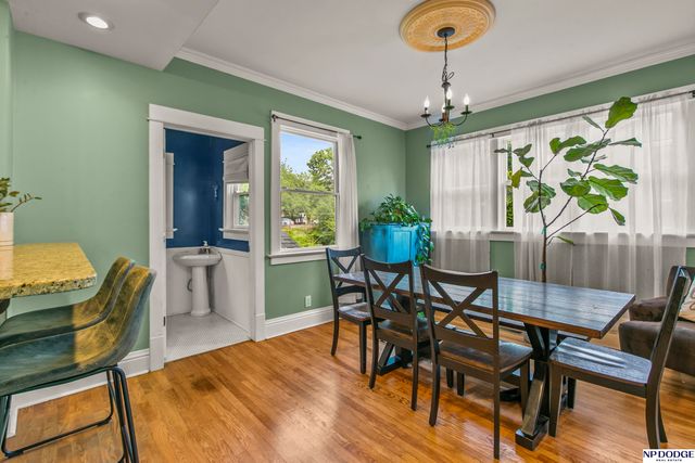 3716 Hawthorne Avenue, Omaha, NE 68131