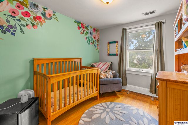 3716 Hawthorne Avenue, Omaha, NE 68131