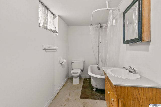 3716 Hawthorne Avenue, Omaha, NE 68131