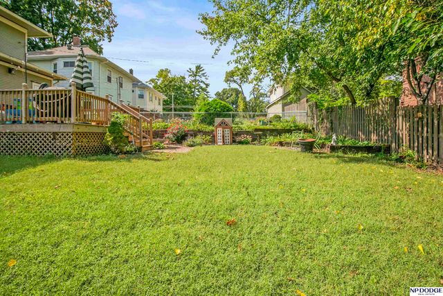 3716 Hawthorne Avenue, Omaha, NE 68131