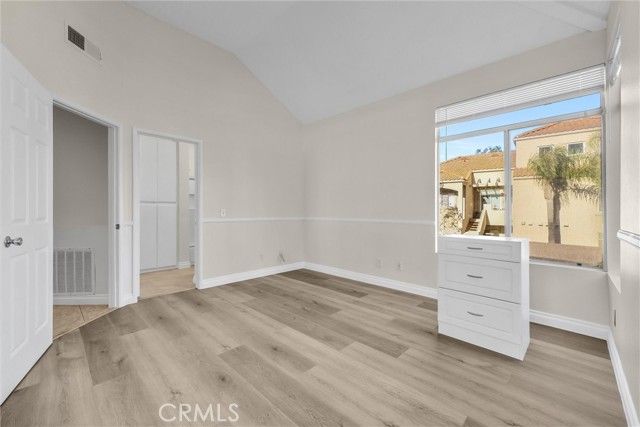 3160 ALTURA Circle 203, Corona, CA 92882