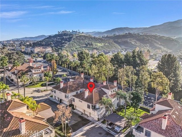 3160 ALTURA Circle 203, Corona, CA 92882