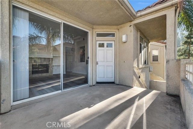 3160 ALTURA Circle 203, Corona, CA 92882