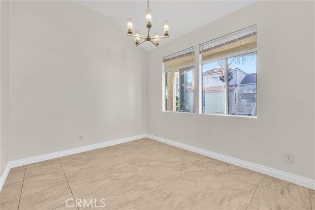 3160 ALTURA Circle 203, Corona, CA 92882