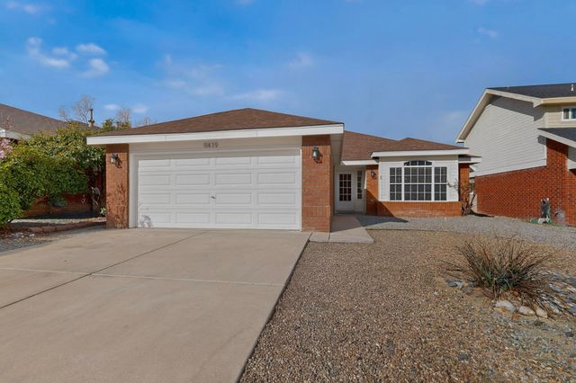 9419 Vervain Drive NW, Albuquerque, NM 87114