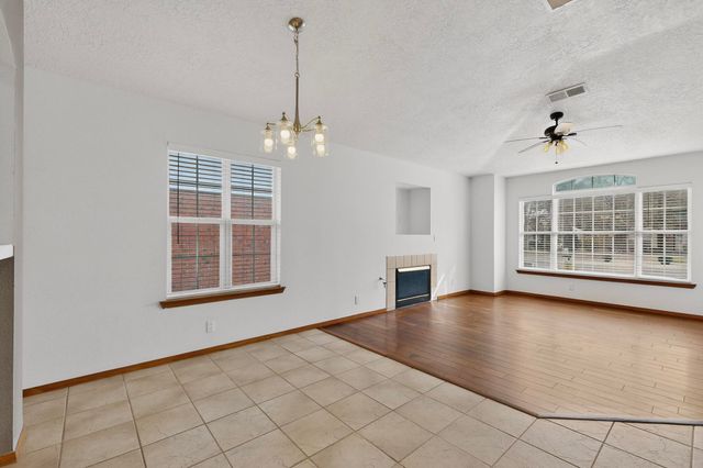 9419 Vervain Drive NW, Albuquerque, NM 87114