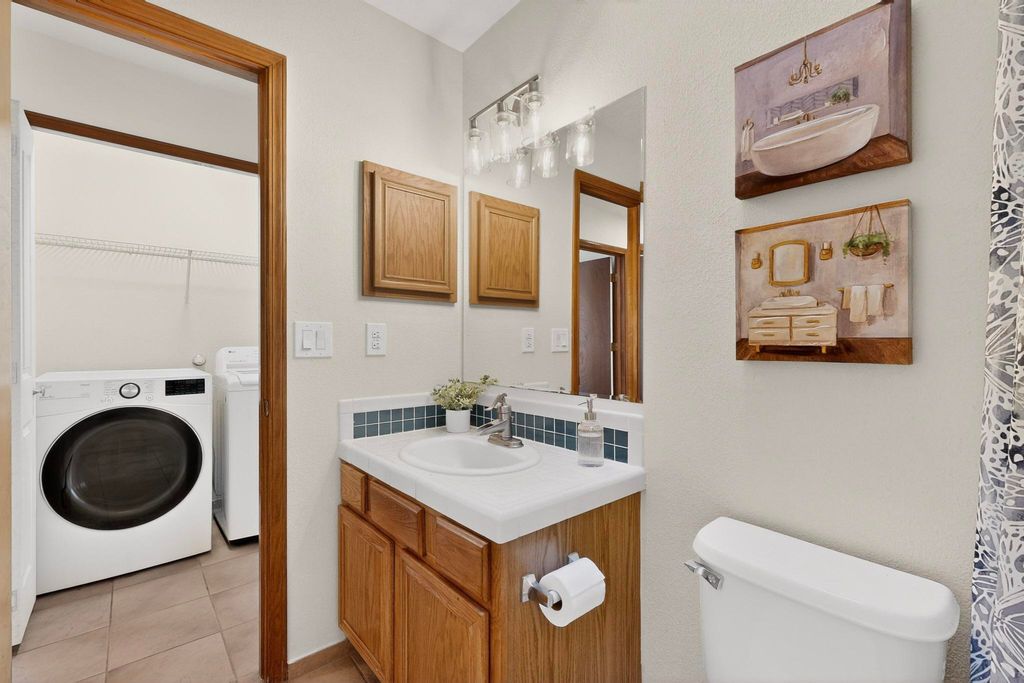 Image 22 of property listing at 9419 Vervain Drive NW, Albuquerque, NM 87114