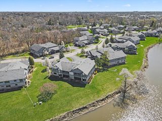 2655 Harbor Drive 2655, Joliet, IL 60431