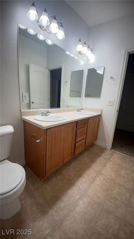 1004 TROPIC WIND Avenue, North Las Vegas, NV 89081