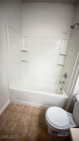 1004 TROPIC WIND Avenue, North Las Vegas, NV 89081