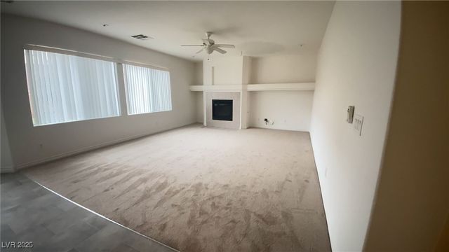 1004 TROPIC WIND Avenue, North Las Vegas, NV 89081