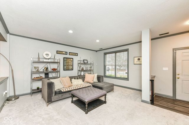 5839 Cabot Drive, Indianapolis, IN 46221