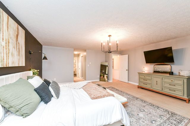 5839 Cabot Drive, Indianapolis, IN 46221