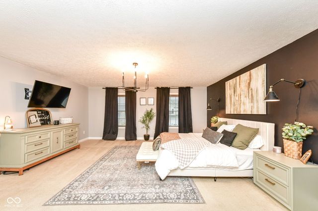 5839 Cabot Drive, Indianapolis, IN 46221