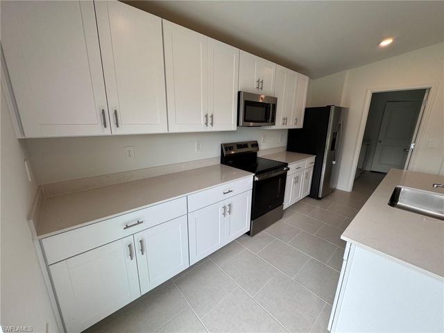17313 Cantu CT, North Fort Myers, FL 33917