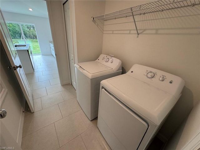 17313 Cantu CT, North Fort Myers, FL 33917