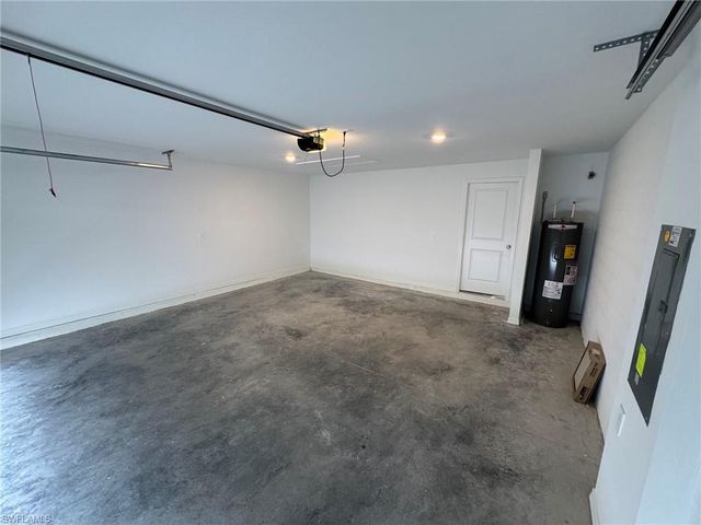 17313 Cantu CT, North Fort Myers, FL 33917