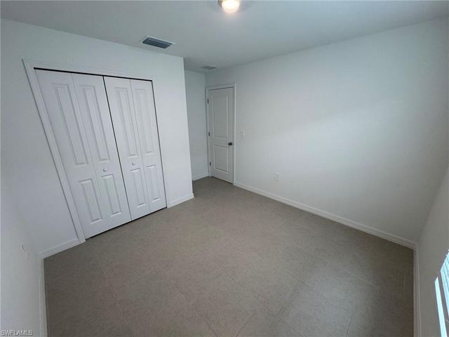 17313 Cantu CT, North Fort Myers, FL 33917
