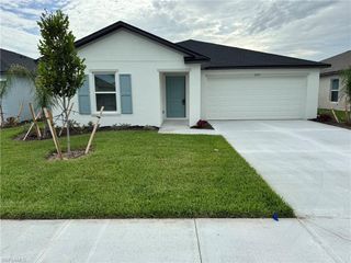 17313 Cantu CT, North Fort Myers, FL 33917