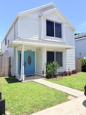 5813 Wild Lupine Court, West Palm Beach, FL 33415