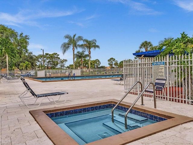 5813 Wild Lupine Court, West Palm Beach, FL 33415