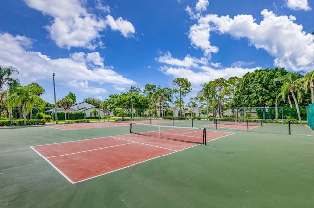 5813 Wild Lupine Court, West Palm Beach, FL 33415