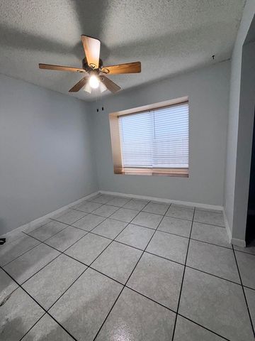 5813 Wild Lupine Court, West Palm Beach, FL 33415