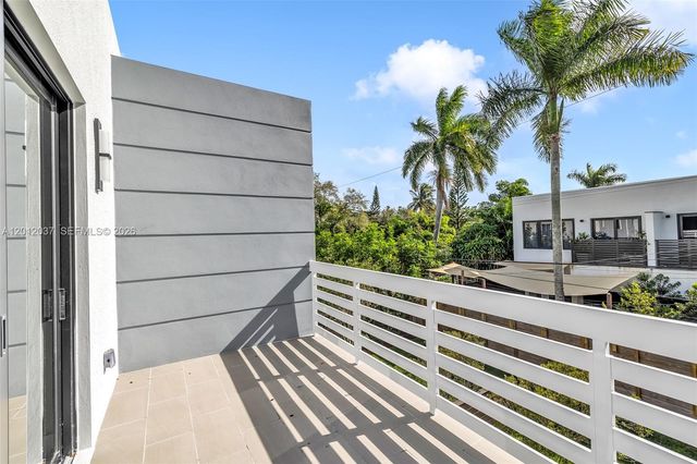 808 SW 9th St 808-B, Fort Lauderdale, FL 33315