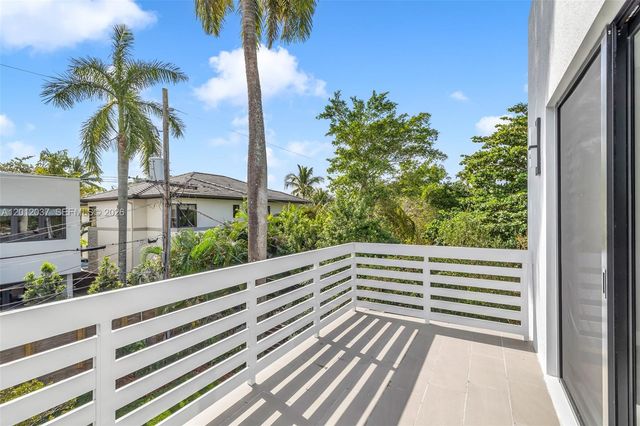 808 SW 9th St 808-B, Fort Lauderdale, FL 33315