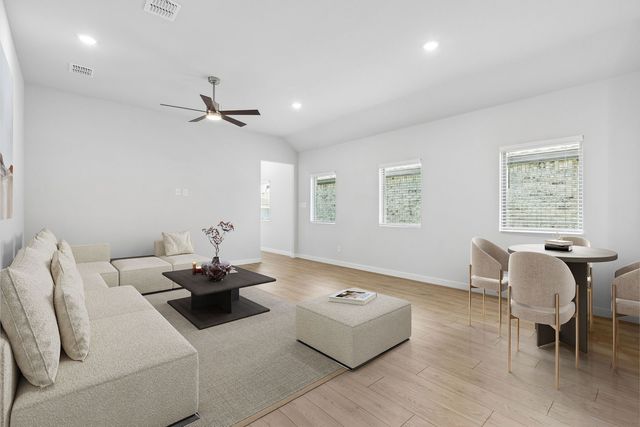 8344 Kingfisher Road, Aubrey, TX 76227