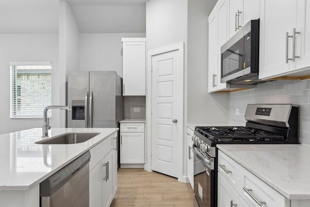 8344 Kingfisher Road, Aubrey, TX 76227